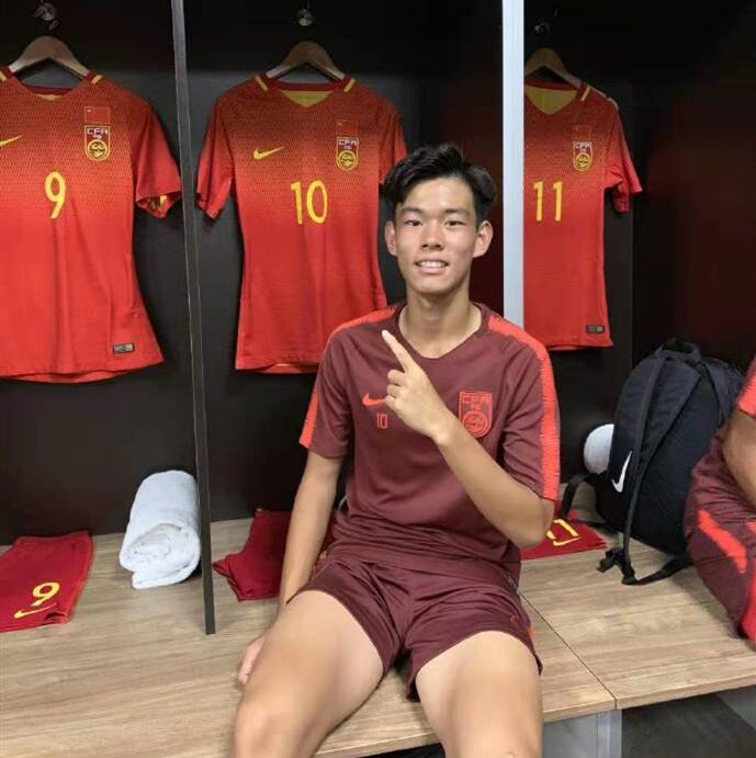 鮑盛鑫破門、何小珂點(diǎn)射，中國U21國足2-0擊敗伊朗U20